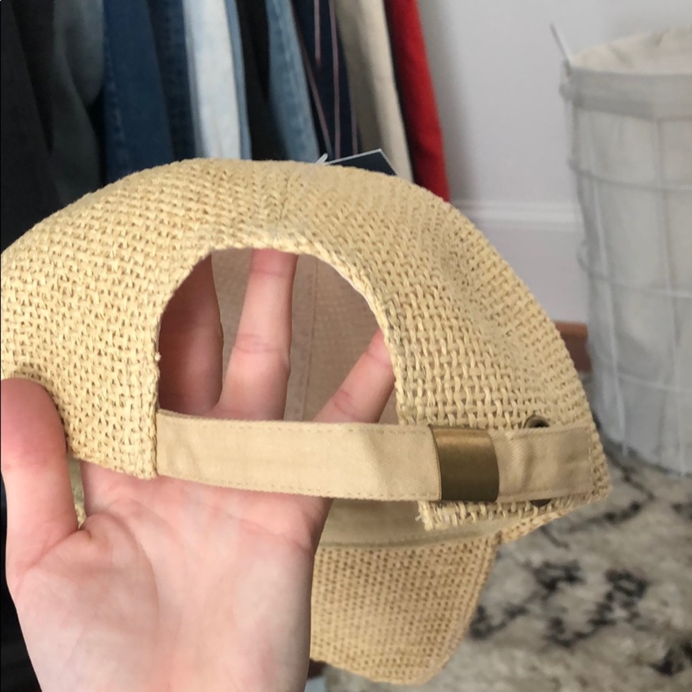 Target hat - Picture 3 of 4